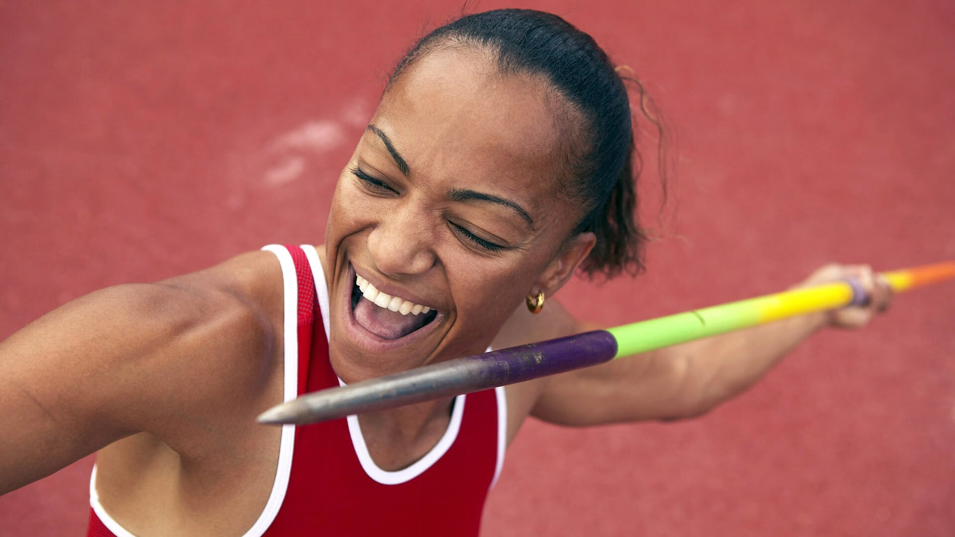 开云体育移动版-_运动员赛后：比赛中的压力与坚持_，运动员的抗压能力对比赛的影响