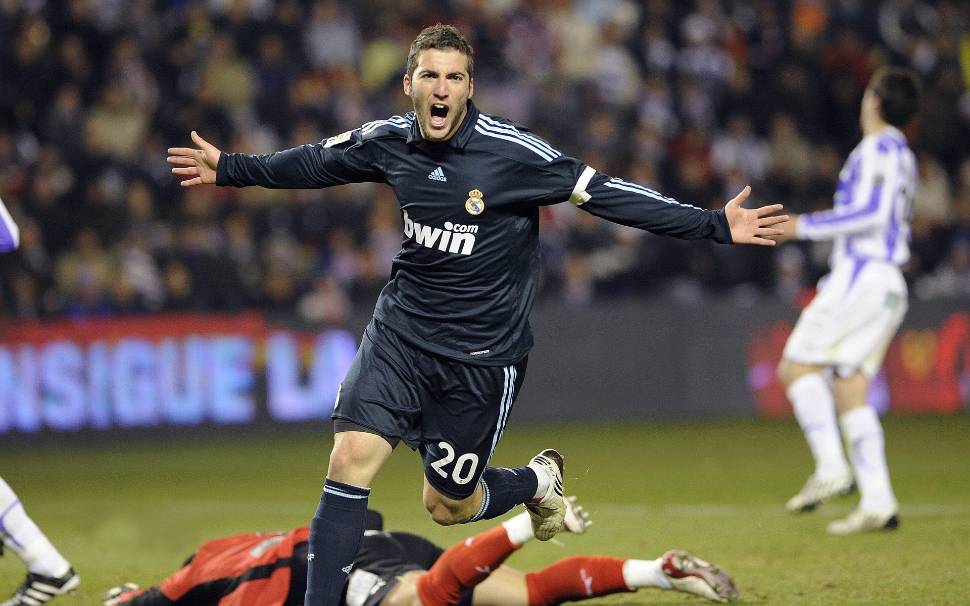 【虚拟现实训练】让青少年运动员提前进入比赛状态,虚拟现实比赛作品